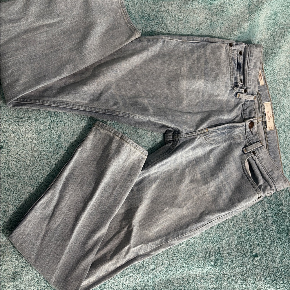Hollister Women's Straight Leg Jeans - Light Gray